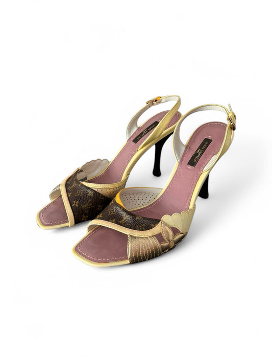 2000s Louis Vuitton Kitten Heels