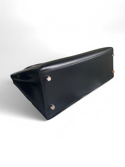 Hermès Kelly Handbag Noir Box Calf With Guilloche Palladium Hardware 32