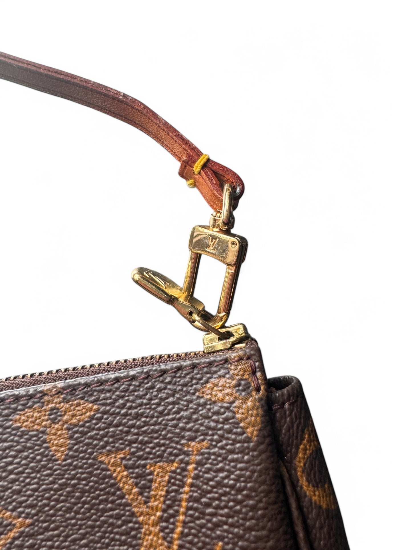 2000s Louis Vuitton Monogram Pochette Accessoires