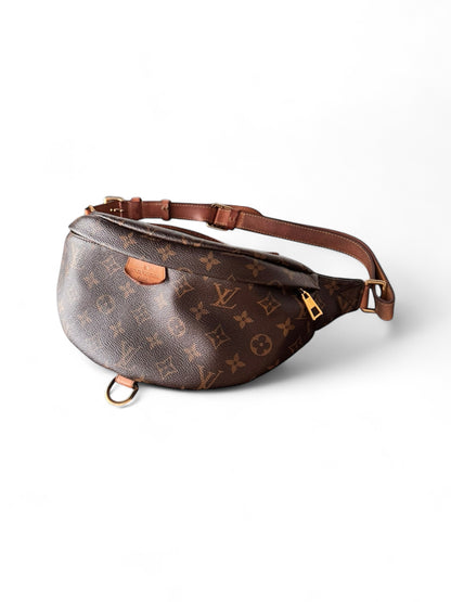 RARE - Discontinued Louis Vuitton Classic Monogram Belt Bag