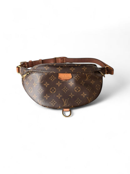 RARE - Discontinued Louis Vuitton Classic Monogram Belt Bag
